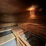 Schwarzwald-anni Pool Tennis Sauna *