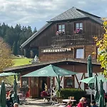 Schwarzwald-anni Pool Tennis Sauna *